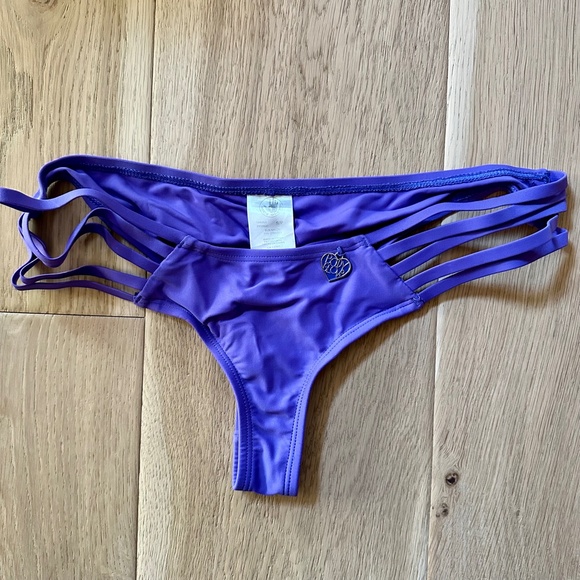 BODY GLOVE Purple Bikini Set - Picture 10 of 11